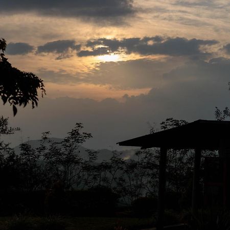 Lake Mwamba Lodge Kasenda Εξωτερικό φωτογραφία